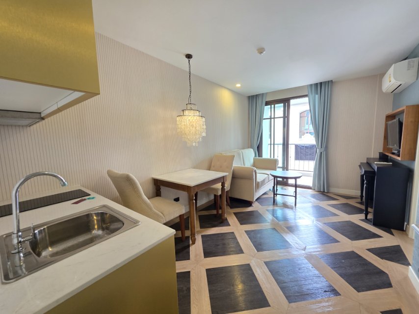 Espana - Property photo 4